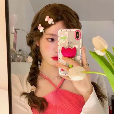 金色浪潮之下